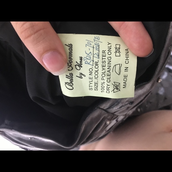 Silver prom/ball gown/dress with crystal design - Picture 2 of 8